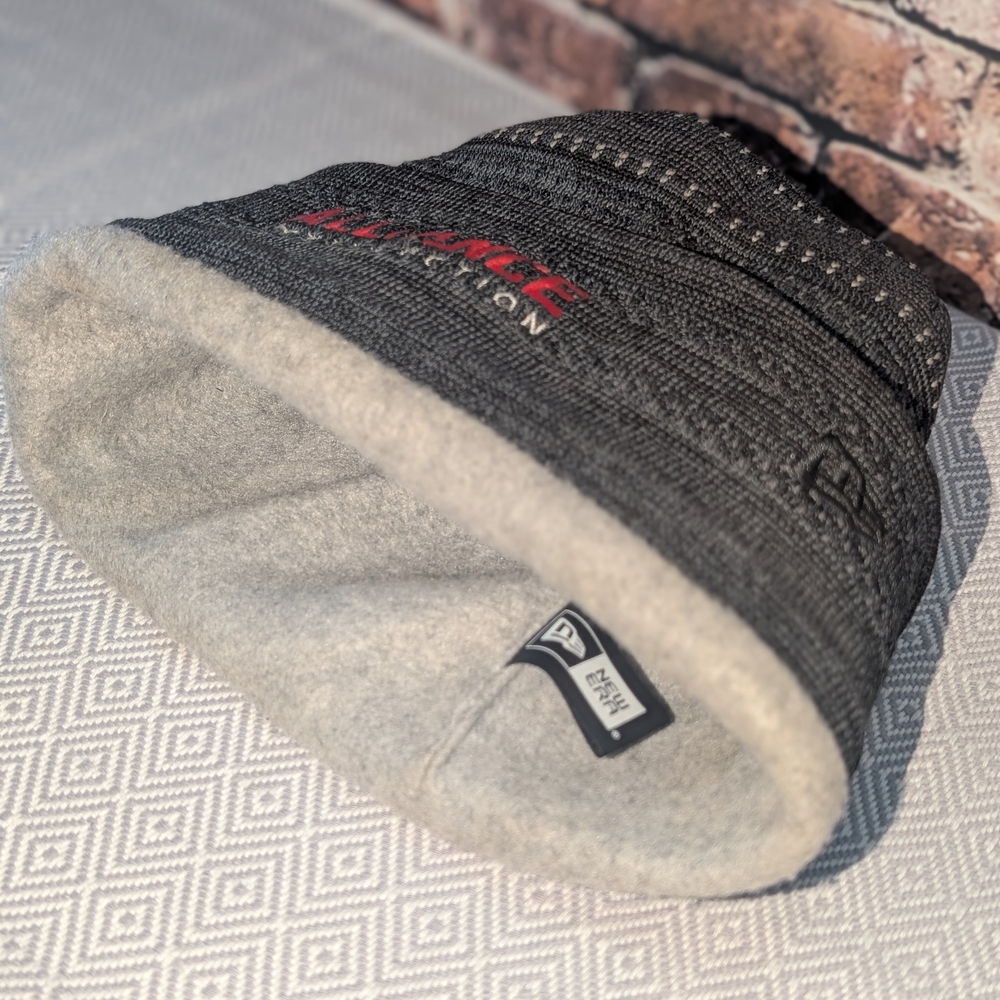 New Era Gray Knit Beanie